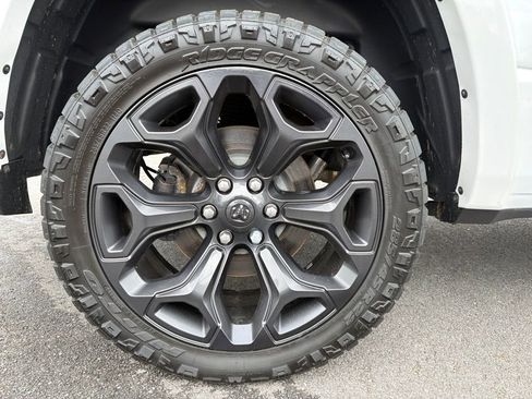 Used 2021 RAM 1500 Limited w/ Night Edition AWD/4WD image 14