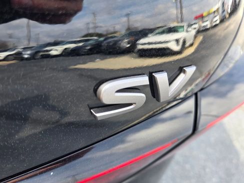 Used 2024 Nissan Altima 2.5 SV image 12