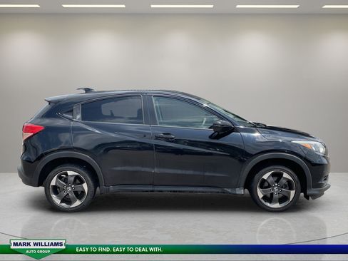 Used 2018 Honda HR-V EX image 3