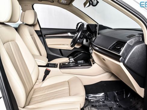 Used 2022 Audi Q5 2.0T Premium image 24