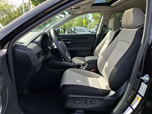 Used 2024 Honda CR-V EX image 13