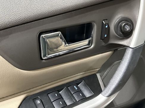 Used 2014 Ford Edge Limited w/ Equipment Group 302A image 21
