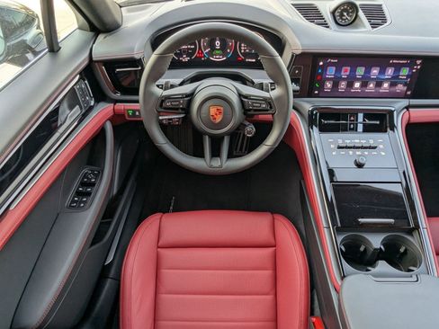 New 2026 Porsche Panamera 4 image 15