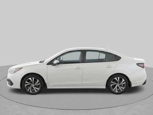 Used 2023 Subaru Legacy Premium AWD/4WD image 7