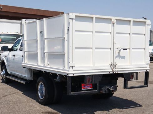 Used 2022 RAM 3500 Tradesman w/ Chrome Appearance Group image 8