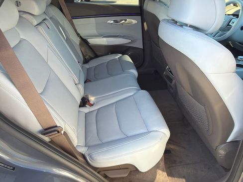 New 2026 Genesis GV70 2.5T Advanced image 15