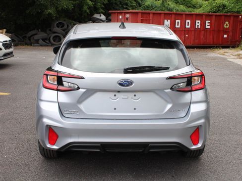 New 2025 Subaru Impreza 2.0i image 8