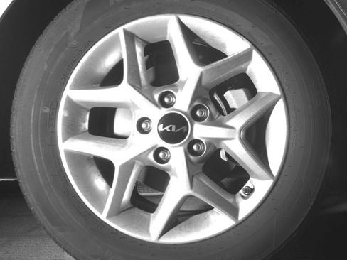 Used 2025 Kia Soul LX w/ LX Technology Package FWD image 16