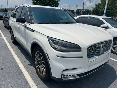 Used 2021 Lincoln Aviator Reserve w/ Equipment Group 201A RWD image 2