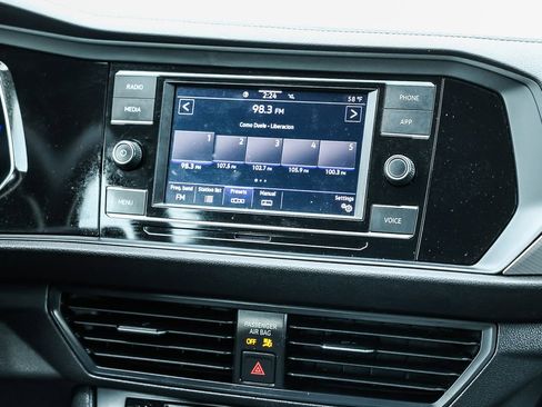 Used 2023 Volkswagen Jetta S image 21