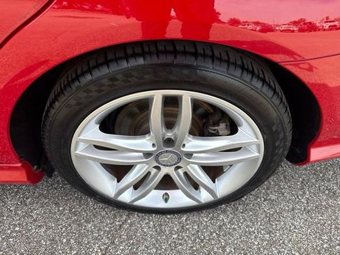 Used 2014 Mercedes-Benz C 250 Sedan image 11