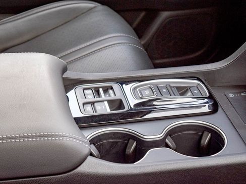 Certified 2025 Honda Pilot Elite image 20