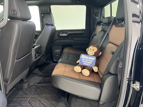 Used 2024 Chevrolet Silverado 3500 High Country image 24