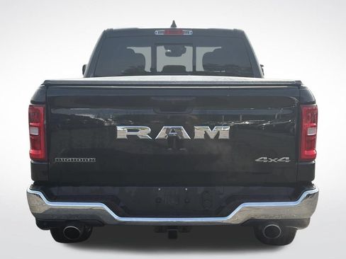 Used 2025 RAM 1500 Big Horn AWD/4WD image 8