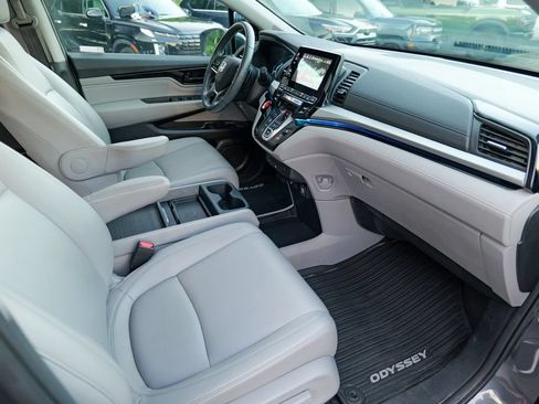 Used 2023 Honda Odyssey Touring image 36