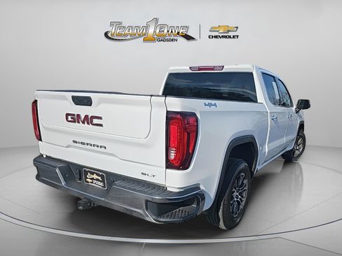 Used 2024 GMC Sierra 1500 SLT image 9