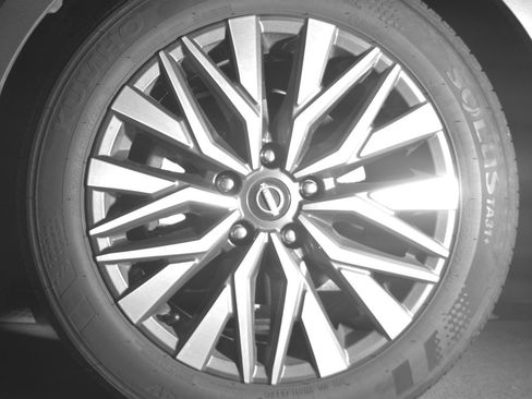 Used 2025 Nissan Altima 2.5 SV FWD image 15