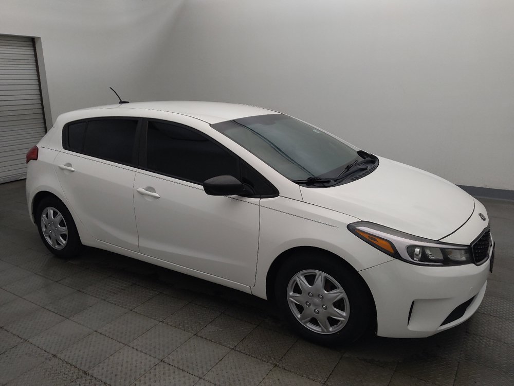 Used 2017 Kia Forte LX FWD image 11