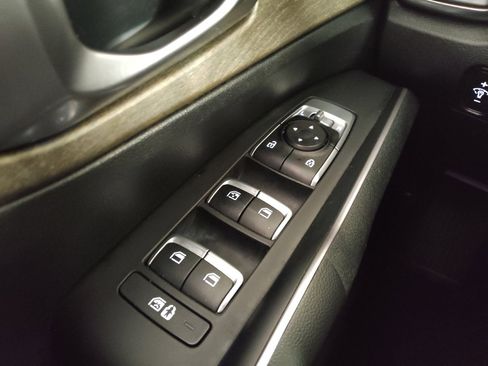 Used 2023 Kia Sorento EX FWD image 27