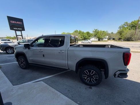 New 2026 GMC Sierra 1500 AT4 image 9