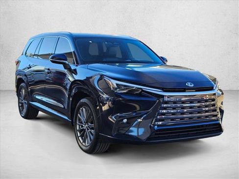 Used 2024 Lexus TX 350 FWD image 3