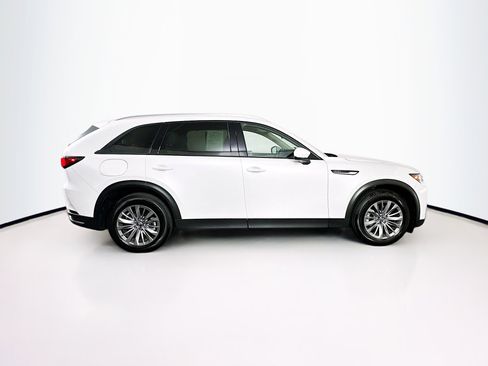 Used 2024 MAZDA CX-90 Plug-In Hybrid w/ Preferred AWD/4WD image 10