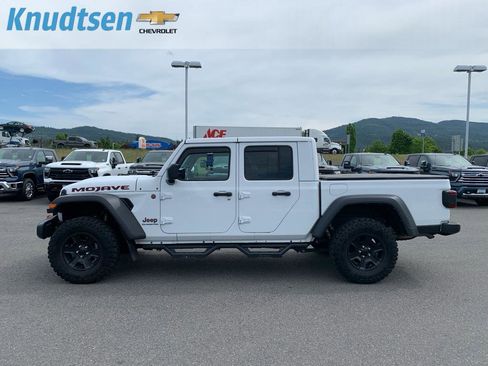 Used 2022 Jeep Gladiator Mojave w/ LED Lighting Group AWD/4WD image 4