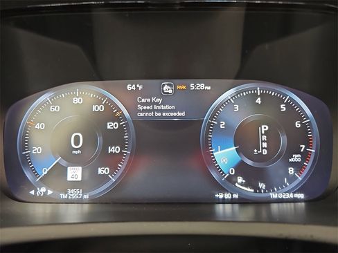 Used 2021 Volvo XC90 T5 Momentum image 26