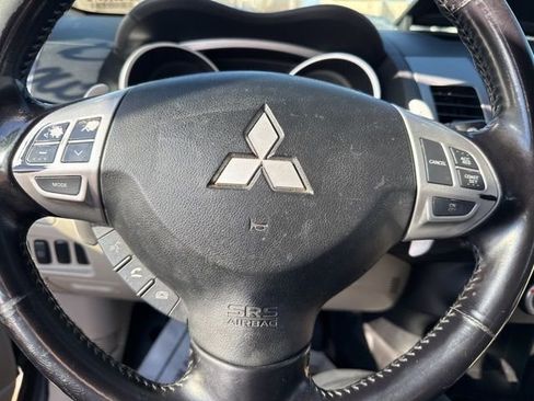 Used 2008 Mitsubishi Outlander XLS image 14