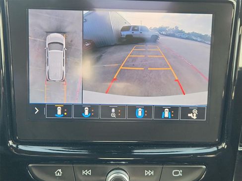 Used 2020 Chevrolet Traverse High Country FWD image 13
