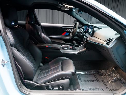 Used 2023 BMW M2 w/ Lighting Package RWD image 63