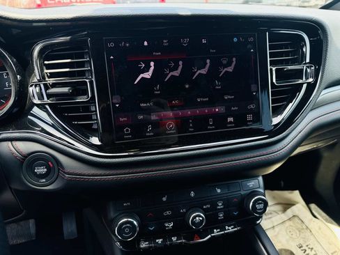 Used 2025 Dodge Durango GT AWD/4WD image 21