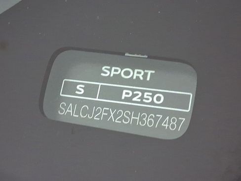 New 2025 Land Rover Discovery Sport S image 18