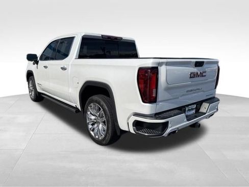 Used 2023 GMC Sierra 1500 Denali w/ Denali Reserve Package AWD/4WD image 10