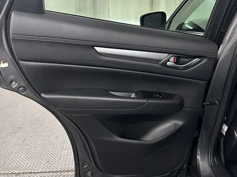 Used 2018 MAZDA CX-5 Touring w/ Preferred Equipment Package AWD/4WD image 27