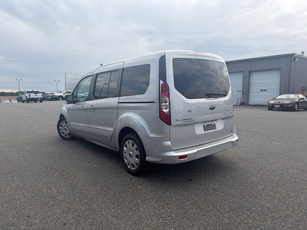 Used 2022 Ford Transit Connect XLT FWD image 6