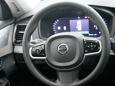 Certified 2024 Volvo XC90 B6 Ultimate AWD/4WD image 28