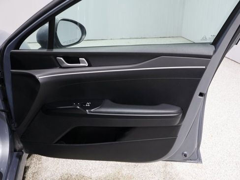 Used 2022 Kia K5 LXS image 22