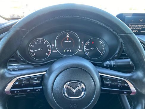 Used 2024 MAZDA MAZDA3 s FWD image 20