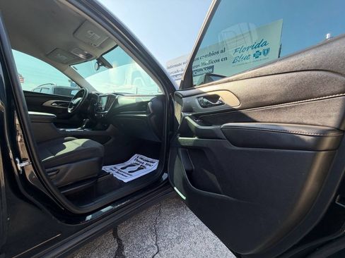 Used 2018 Chevrolet Traverse LS FWD image 24