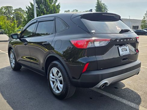 Used 2022 Ford Escape S image 6