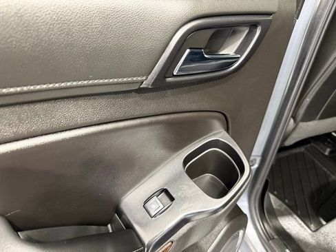 Used 2020 Chevrolet Tahoe LT image 24