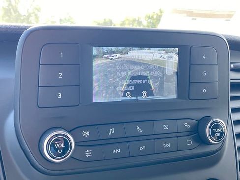 New 2025 Ford Transit 250 148 Medium Roof image 24