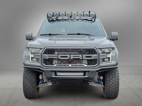 Used 2018 Ford F150 Raptor w/ Equipment Group 802A Luxury AWD/4WD image 3