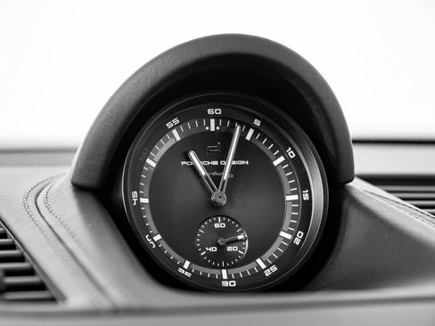 Used 2025 Porsche 911 Turbo S image 17