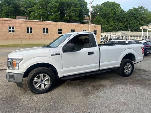 Used 2018 Ford F150 XLT w/ Trailer Tow Package AWD/4WD image 4
