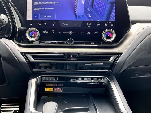 New 2026 Lexus TX 500h AWD image 19