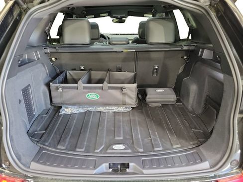 New 2025 Land Rover Discovery Sport Dynamic SE image 28