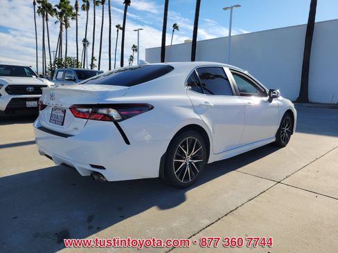 Certified 2023 Toyota Camry SE image 4