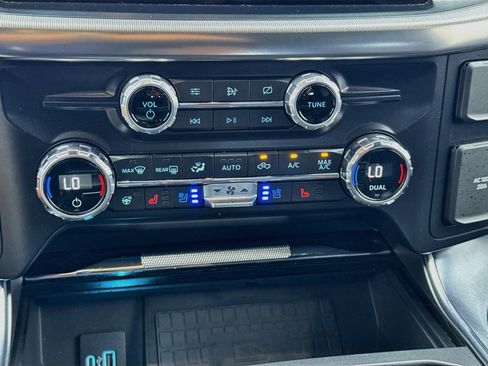 Used 2021 Ford F150 Raptor w/ Raptor 37 Performance Package AWD/4WD image 12